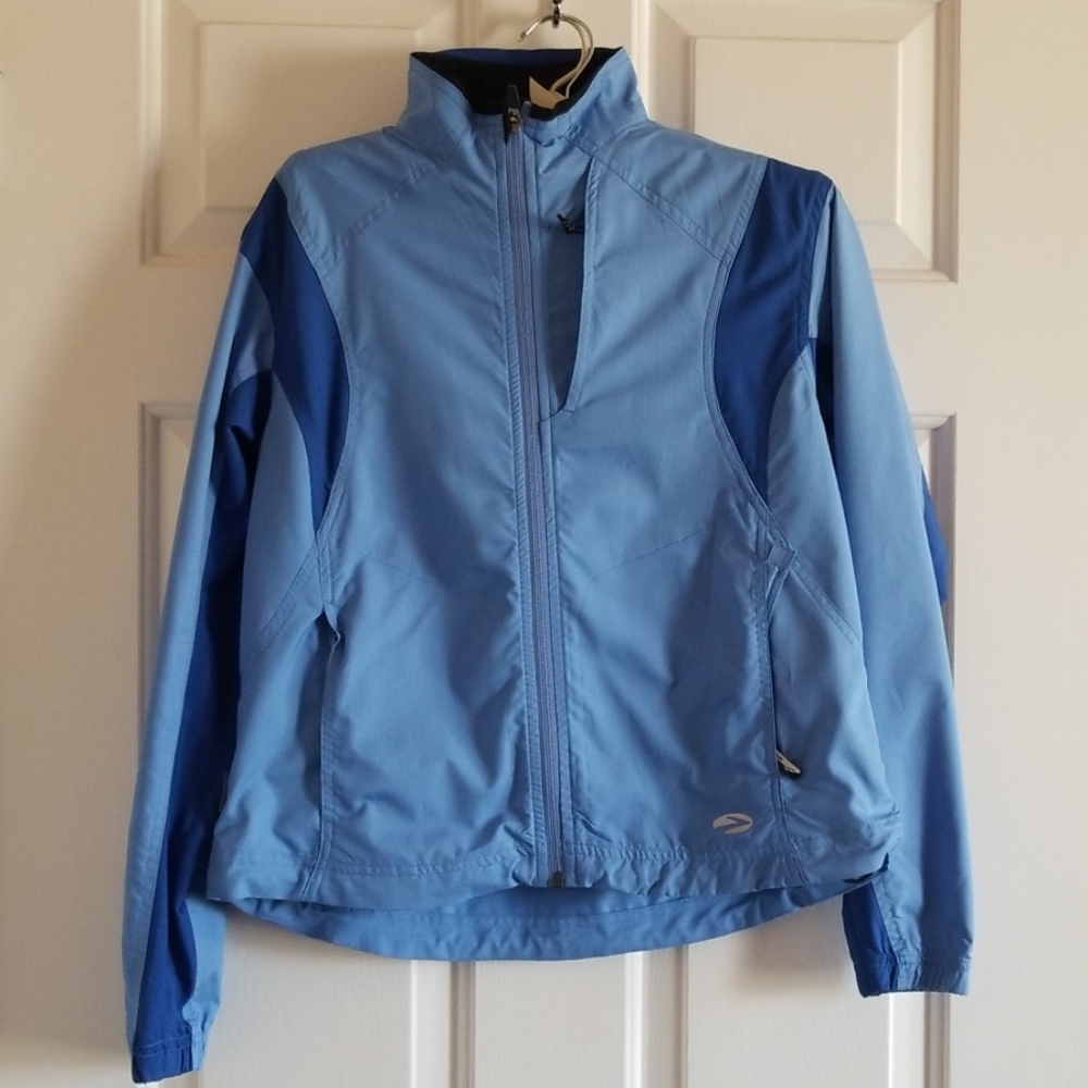 Brooks running windbreaker